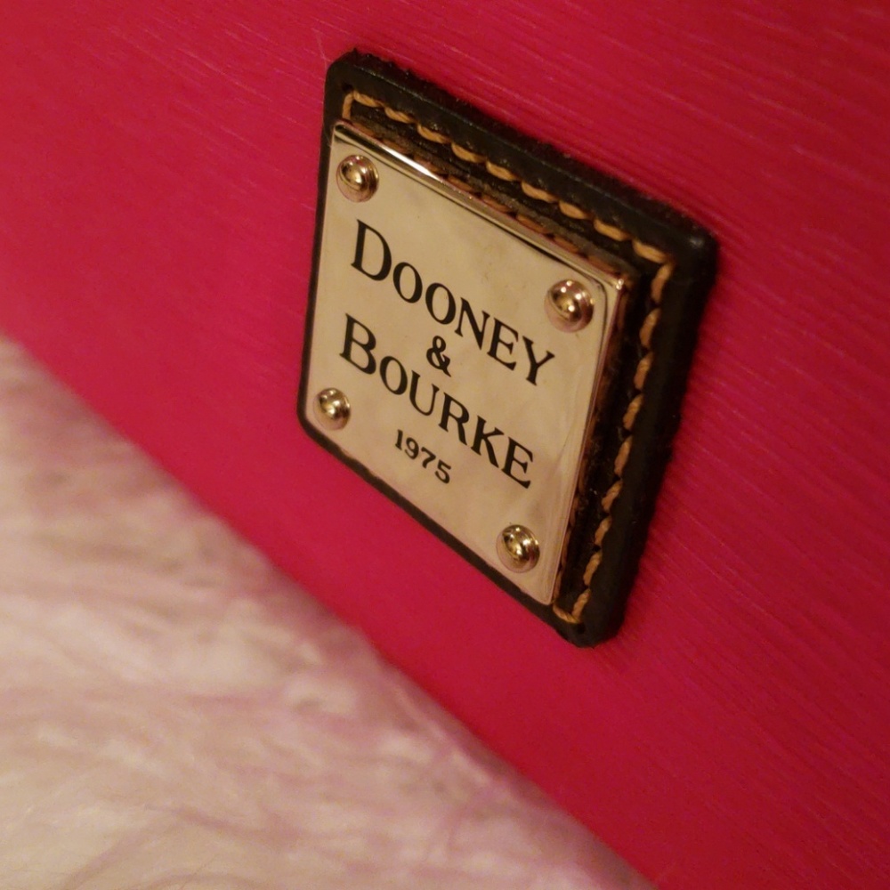 Handbag - Picture 8 of 8